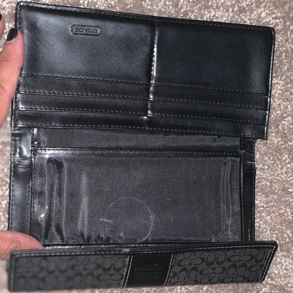 Coach Wallet - Picture 3 of 3